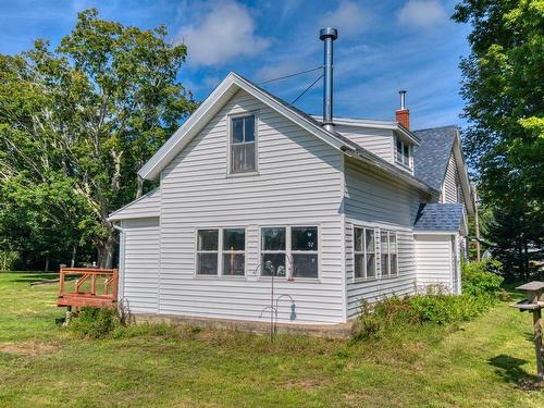 10136 Highway 1, Paradise, NS 