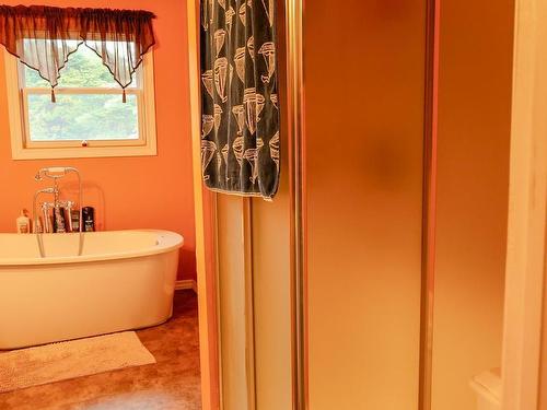 28 Penney Road, South Side, NS 