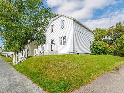 378 Alexandra Street  Sydney, NS B1S 2G4