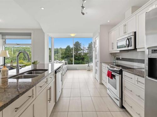 207 220 Waterfront Drive, Bedford, NS 