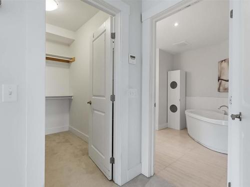 207 220 Waterfront Drive, Bedford, NS 