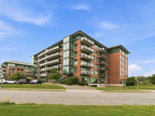 207 220 Waterfront Drive, Bedford, NS 