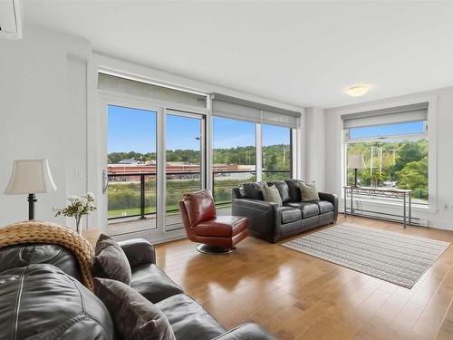 207 220 Waterfront Drive, Bedford, NS 