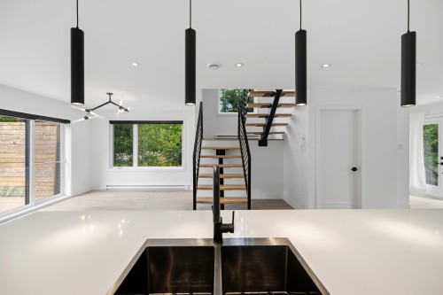 Staircase - 596 Rue Beauregard, Sainte-Agathe-Des-Monts, QC 