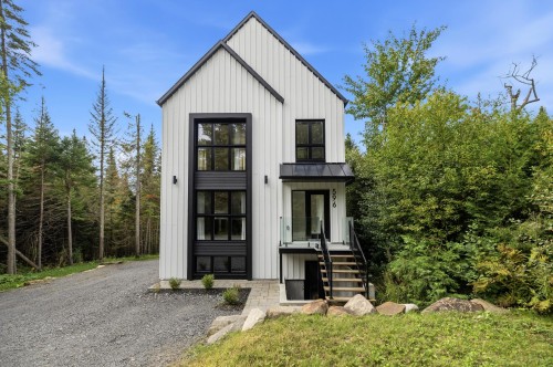 Front of Structure - 596 Rue Beauregard, Sainte-Agathe-Des-Monts, QC 