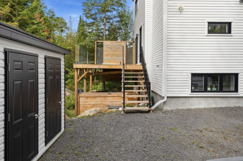 Back of Structure - 596 Rue Beauregard, Sainte-Agathe-Des-Monts, QC 