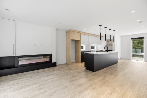 Kitchen - 596 Rue Beauregard, Sainte-Agathe-Des-Monts, QC 