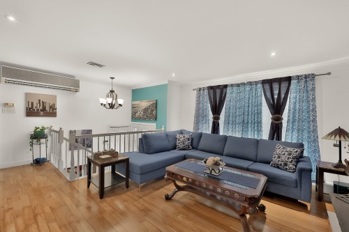 Living Room - 226 Rue Houde, Saint-Eustache, QC 