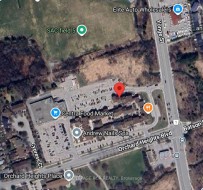 202-2 Orchard Heights Boulevard  Aurora, ON L4G 3W3