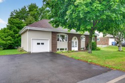 306 Rue Jean-Leclerc  Saint-Jean-Port-Joli, QC G0R 3G0