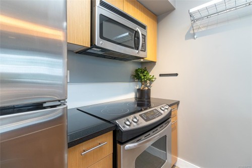 #505-834 Johnson St, Victoria, BC 