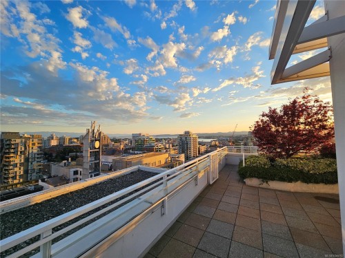 #505-834 Johnson St, Victoria, BC 