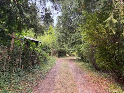 13050 Thomas Rd, Ladysmith, BC 