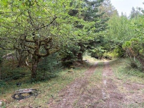 13050 Thomas Rd, Ladysmith, BC 