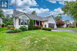 621 PARKDALE AVENUE  Fort Erie (Crescent Park), ON L2A 5B3
