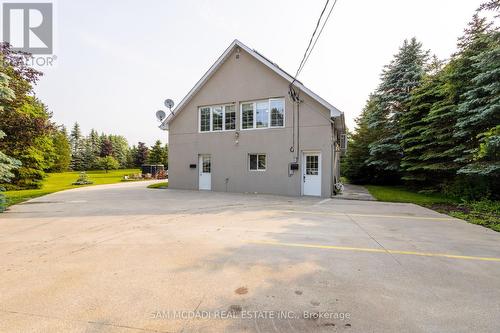 UPPER - 14011 TRAFALGAR ROAD , Halton Hills, Ontario L7G 4S4 2