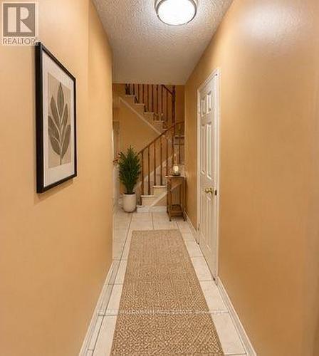 10 Hendricks Crescent, Brampton, ON 