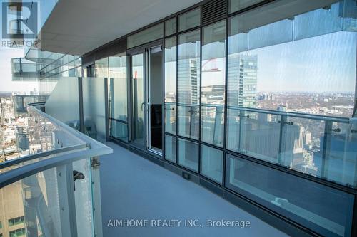 4907 - 1 BLOOR STREET E , Toronto, Ontario M4W 1A9 3