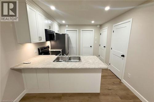 675 PRINCESS Street Unit# Lower Left , Woodstock, Ontario N4S 4H7 5