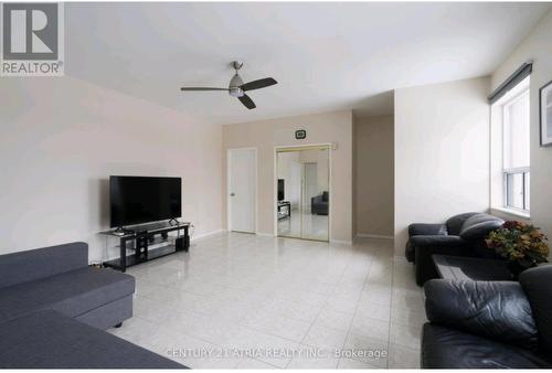 2ND FLOOR - 3199 DUFFERIN STREET , Toronto, Ontario M6A 2T2 3