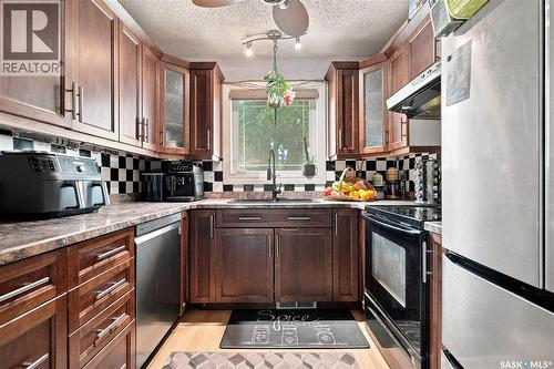 1423 Junor Avenue, Saskatoon, SK 