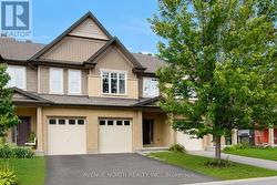 303 WOOD ACRES GROVE  Ottawa, ON K1T 0M5