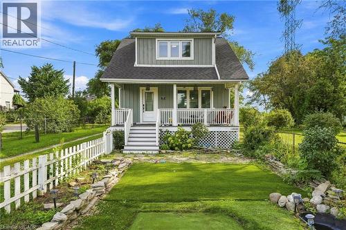 285 Beach Boulevard, Hamilton, ON 