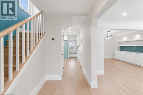 Digitally Decluttered - 285 Beach Boulevard, Hamilton, ON 