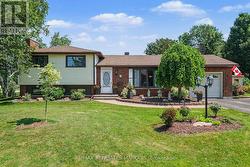 9 FOREST DRIVE Rideau Lakes, ON K7A 4S5