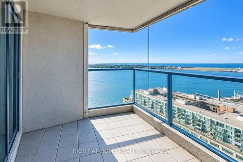 3110 - 77 Harbour Square, Toronto, ON 