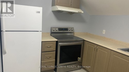 APT #3 - 6710 MAIN STREET , Whitchurch-Stouffville, Ontario L4A 7W5 5