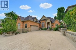 56 ACADEMY Street  Ancaster, ON L9G 2Y1