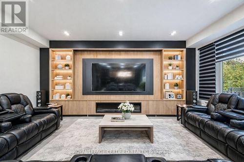 3081 Grenville Drive, Mississauga, ON 