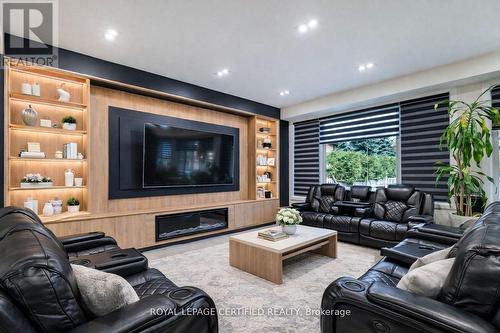 3081 Grenville Drive, Mississauga, ON 
