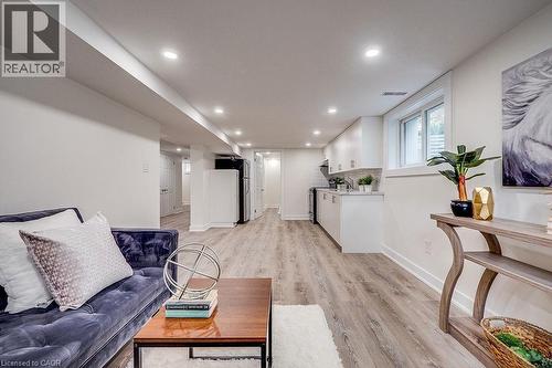 403 ELIZABETH Street Unit# LL , Grimsby, Ontario L3M 3K7 5