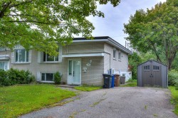 771 Rue Julien  Laval (Sainte-Dorothée), QC H7M 2X3