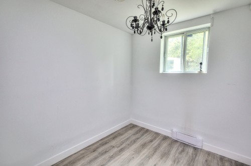 Chambre à coucher - 771 Rue Julien, Laval (Sainte-Dorothée), QC 