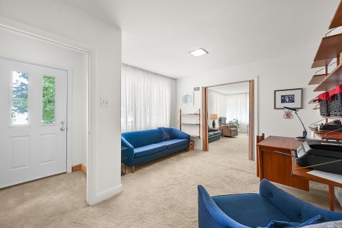 Hall d'entrée/Vestibule - 1473 Boul. Perrot, Notre-Dame-De-L'Île-Perrot, QC 
