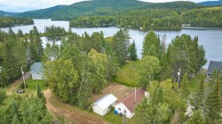 2440  - A Route 125 N.  Saint-Donat, QC J0T 2C0