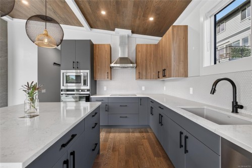 2991 Irwin Rd, Langford, BC 