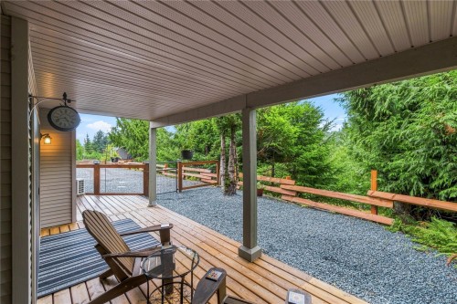 1676 Lailah'S Loop, Qualicum Beach, BC 