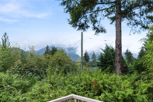 1676 Lailah'S Loop, Qualicum Beach, BC 
