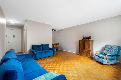 9-18 Roman St, Winnipeg, MB 