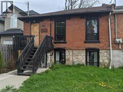 98 WEST Avenue N Unit# LOWER  Hamilton, ON L8L 5C3