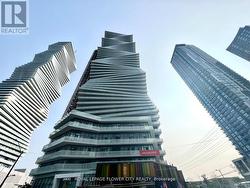 607 - 3900 CONFEDERATION PARKWAY  Mississauga, ON L5B 0M3