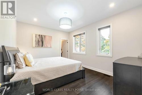560 Woodview Road, Burlington, ON 