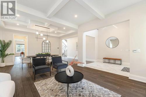 560 Woodview Road, Burlington, ON 