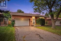 2653 CONSTABLE ROAD  Mississauga, ON L5J 1W3