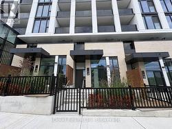 TH 02 - 1 FAIRVIEW ROAD  Mississauga, ON L5A 0B4