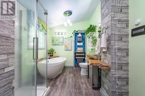 103 Silver Birch Drive, Tiny, ON 